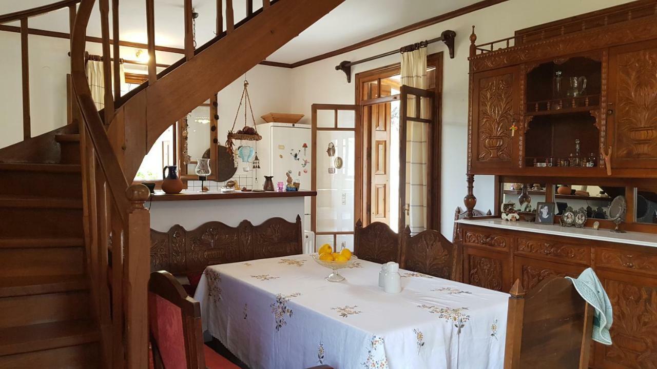 ניאה אפידאורוס Ample Modern Country Home מראה חיצוני תמונה